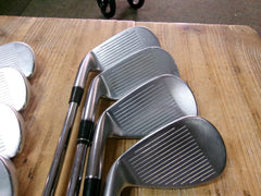 TAYLORMADE R9 IRON SET 4-PW/GW RH STEEL